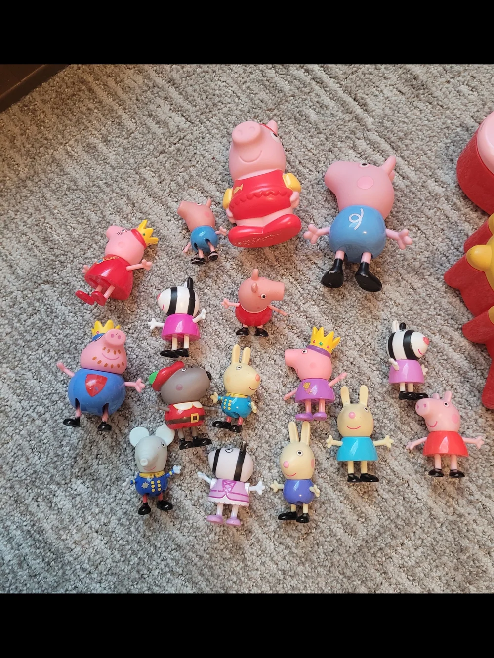 Peppa Pig Pink and Red Carry Case  - Kids Toys